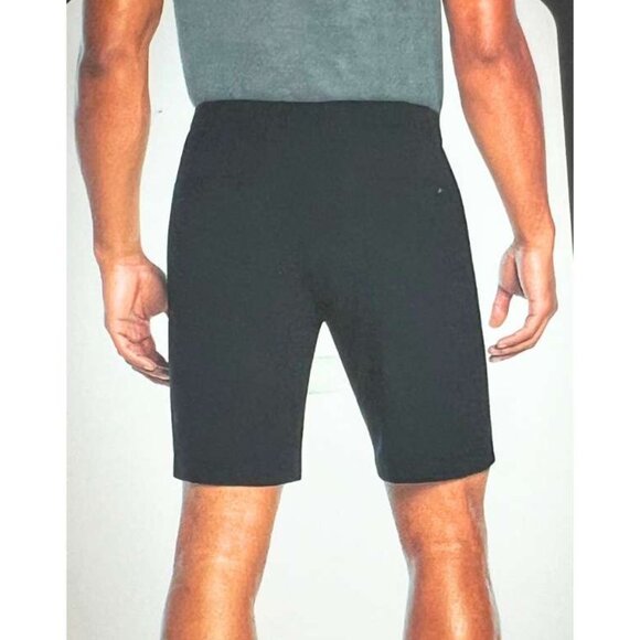 Banana Republic | Men's Flat Front Shorts | Black | Size 38 - Picture 4 of 4